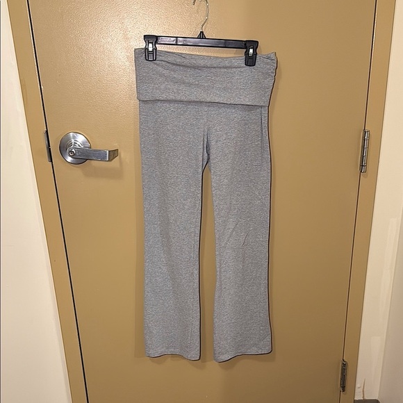 FOLDOVER YOGA PANT - Picture 1 of 4